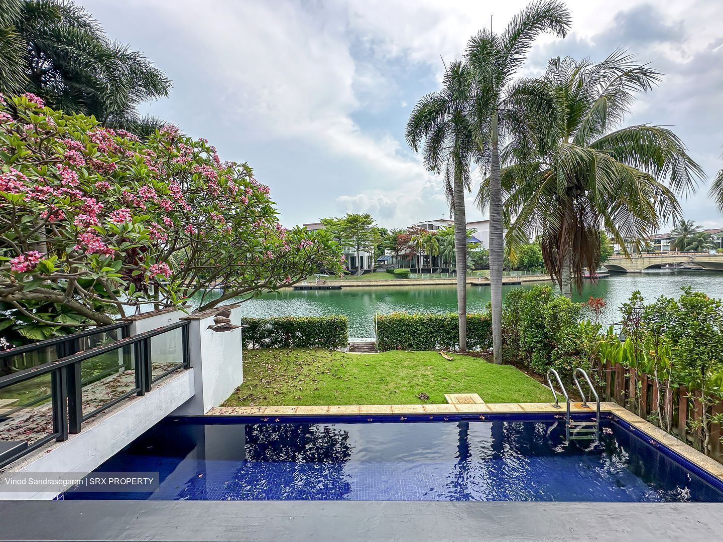 Ocean Drive (D4), Detached #433008251